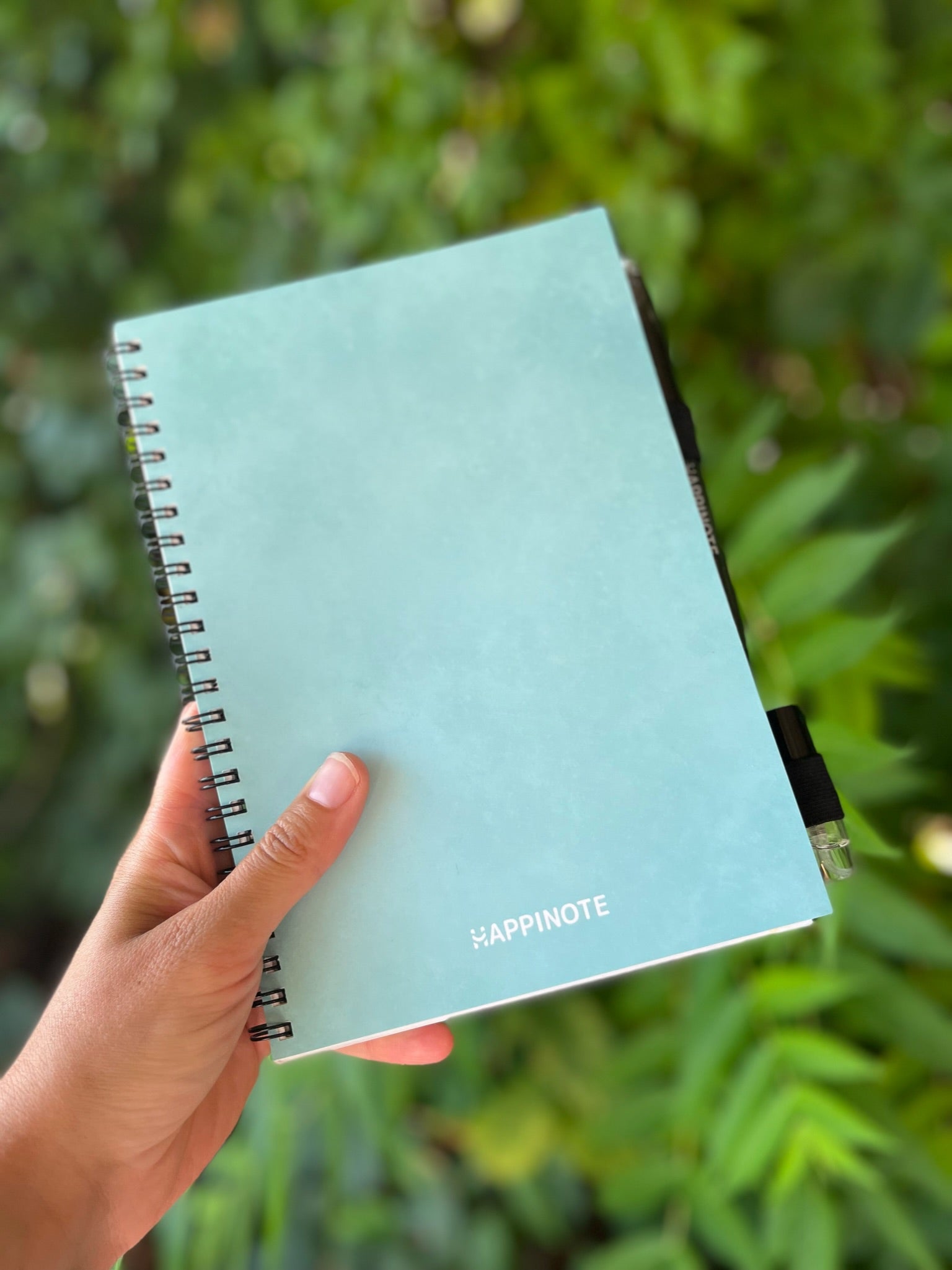 Happinote notitieblok. Gemaakt van Kalksteen en herbruikbaar!